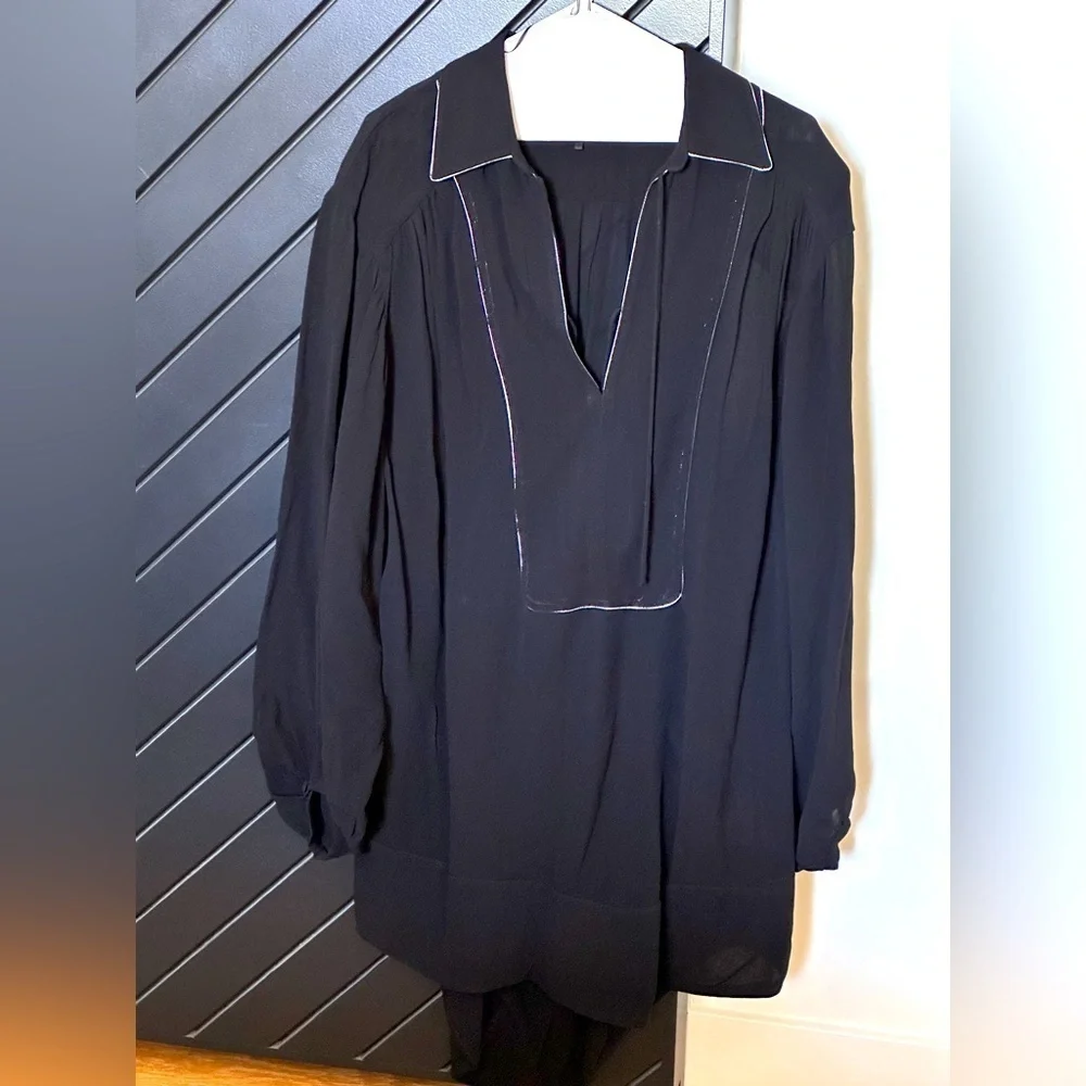 Zara limited edition oversized blouse/coverup. Size XS. Worn only ONCE!Pristine!